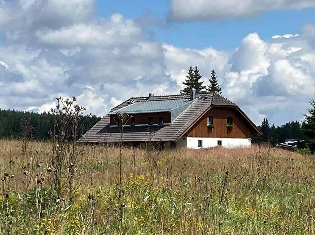 Apartmany V Chalupe Nad Modravou モドラヴァ エクステリア 写真