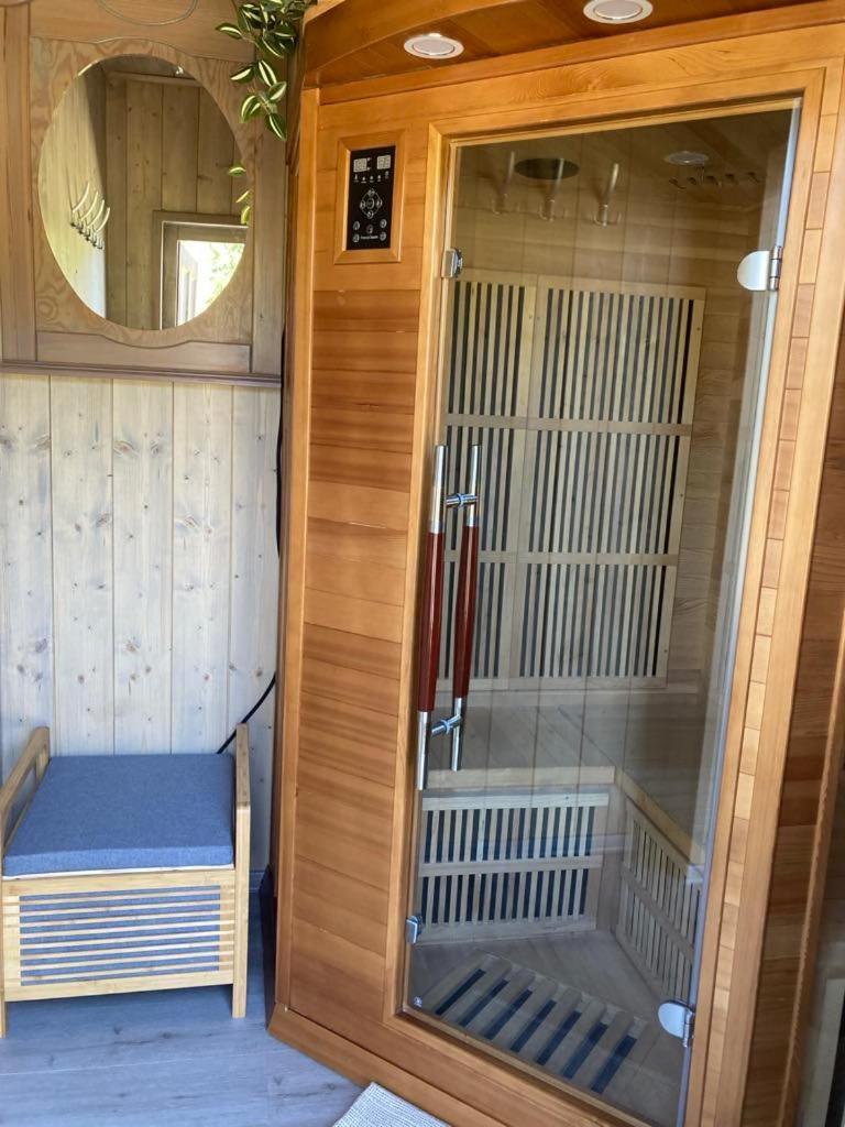 Apartmany V Chalupe Nad Modravou モドラヴァ エクステリア 写真